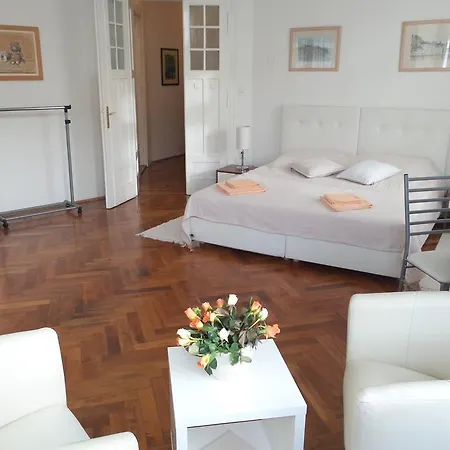 Sonata Apartment Split